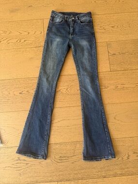 SHEIN Woman’s Youth Dark Blue Flared Jeans